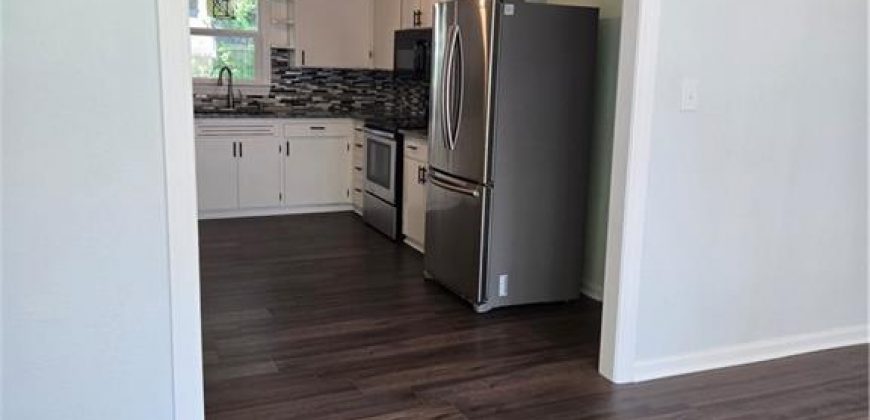 Homes for Sale in Liberty, MO 64068 | 832  Hillside Avenue