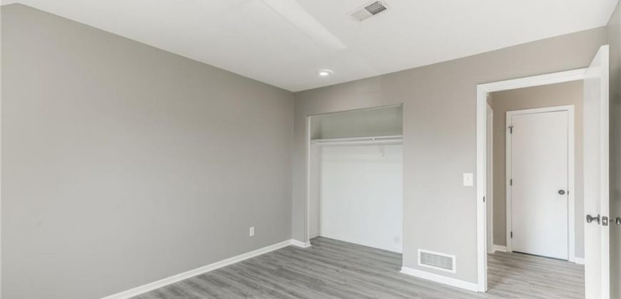 Homes for Sale in Kansas City, MO 64154 | 5401 NW 84th Court