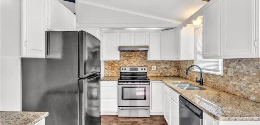 Homes for Sale in Kansas City, MO 64118 | 5713 N Woodland Avenue