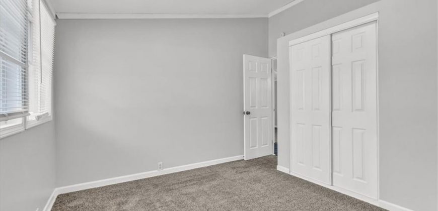 Homes for Sale in Kansas City, MO 64118 | 5713 N Woodland Avenue