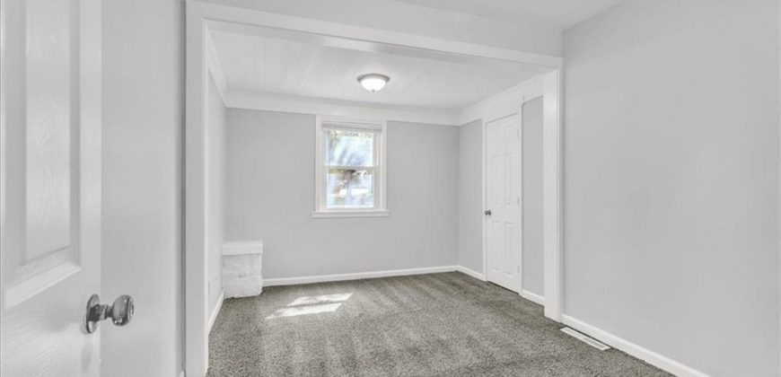 Homes for Sale in Kansas City, MO 64151 | 5330 NW Waukomis Drive