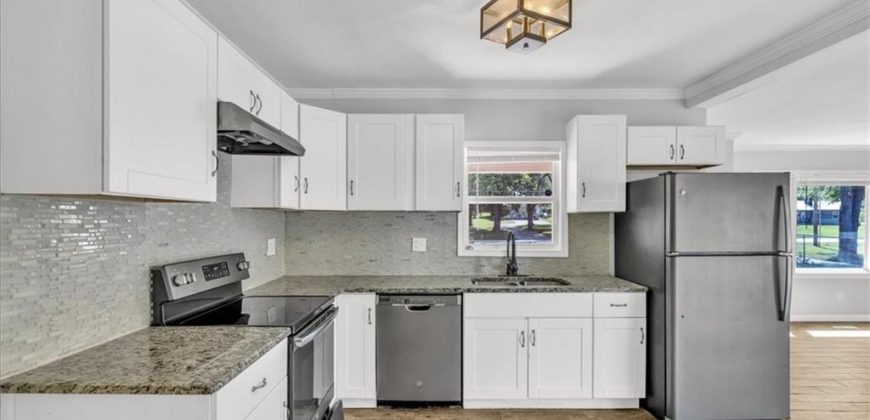 Homes for Sale in Kansas City, MO 64151 | 5330 NW Waukomis Drive