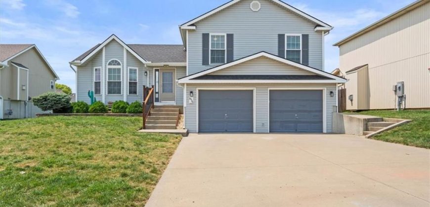 Homes for Sale in Kansas City, MO 64153 | 8516 N Arcola Avenue