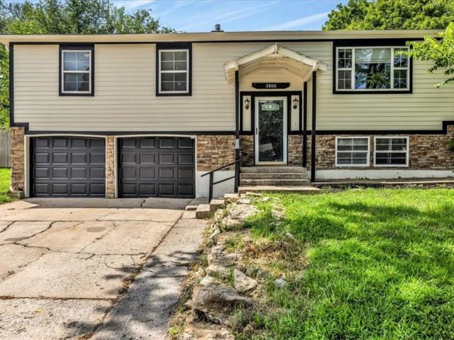 Homes for Sale in Kansas City, MO 64119 | 5800 N Hardesty Avenue