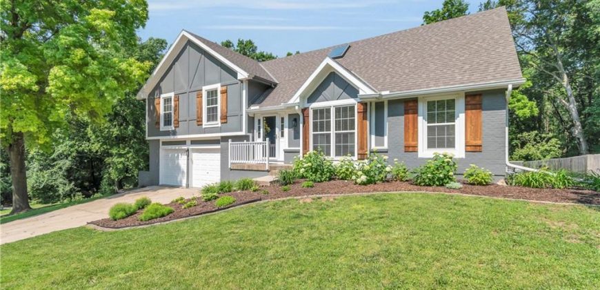 Homes for Sale in Kansas City, MO 64151 | 5436 NW Walden Drive