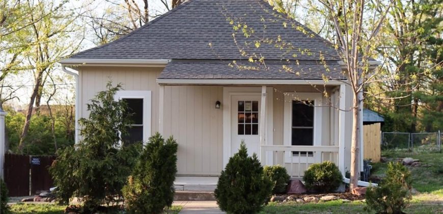 Homes for Sale in Liberty, MO 64068 | 14  Cedar Street