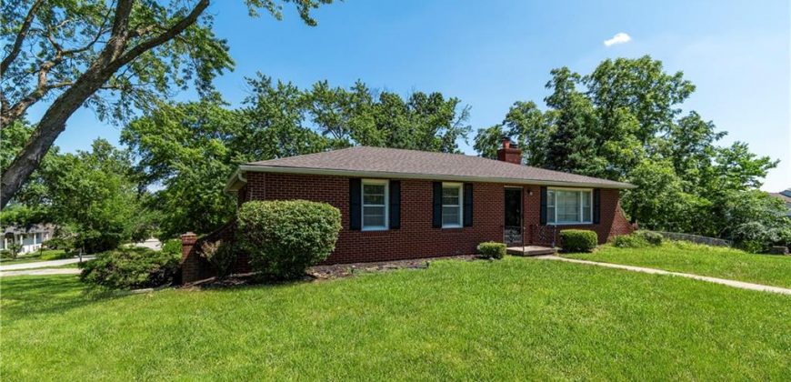 Homes for Sale in Kansas City, MO 64152 | 6511  Valley View Drive