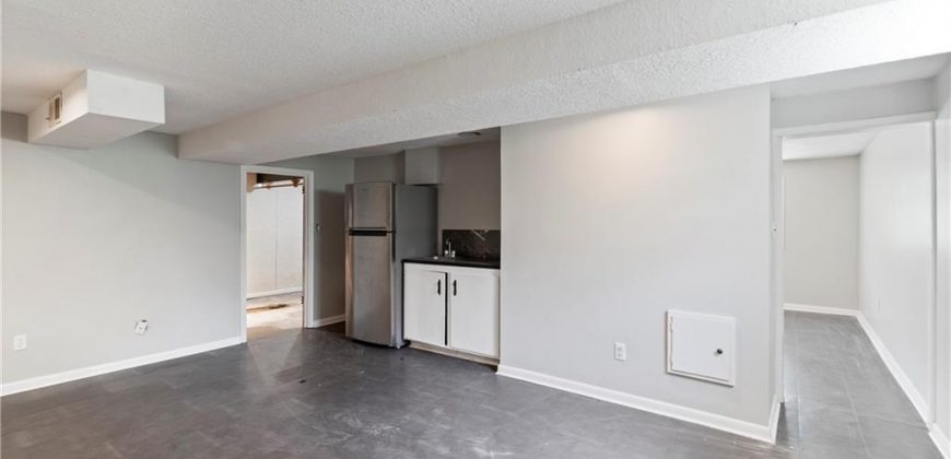 Homes for Sale in Kansas City, MO 64152 | 6511  Valley View Drive