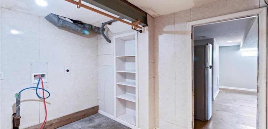 Homes for Sale in Kansas City, MO 64152 | 6511  Valley View Drive