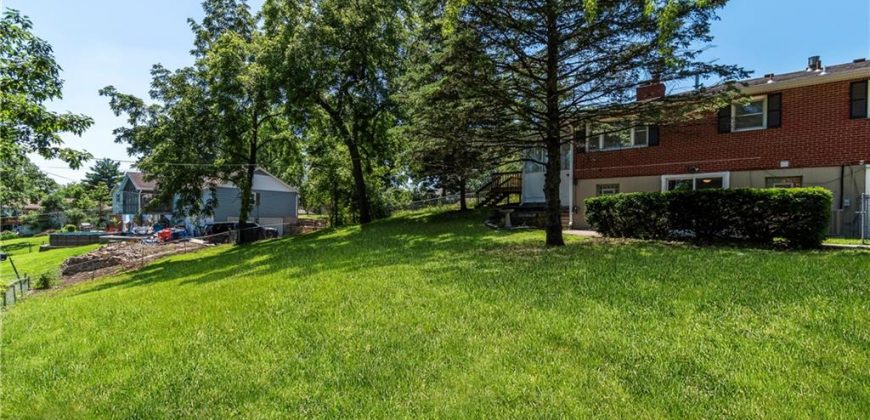 Homes for Sale in Kansas City, MO 64152 | 6511  Valley View Drive