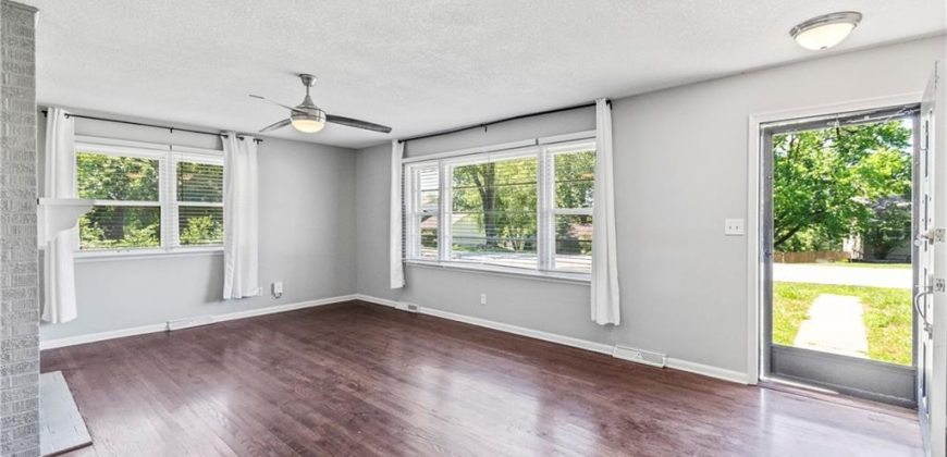 Homes for Sale in Kansas City, MO 64152 | 6511  Valley View Drive