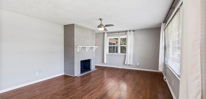 Homes for Sale in Kansas City, MO 64152 | 6511  Valley View Drive