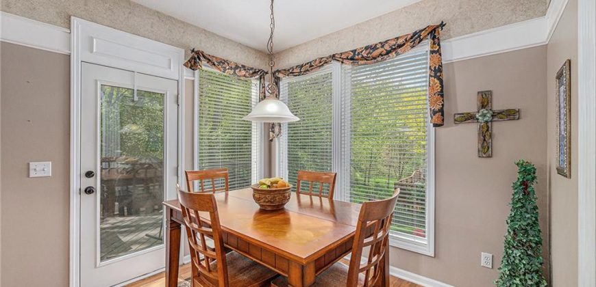 Homes for Sale in Parkville, MO 64152 | 10119  River Hills Drive