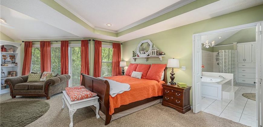 Homes for Sale in Parkville, MO 64152 | 10119  River Hills Drive