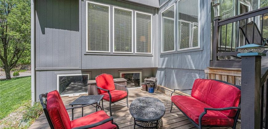 Homes for Sale in Parkville, MO 64152 | 10119  River Hills Drive