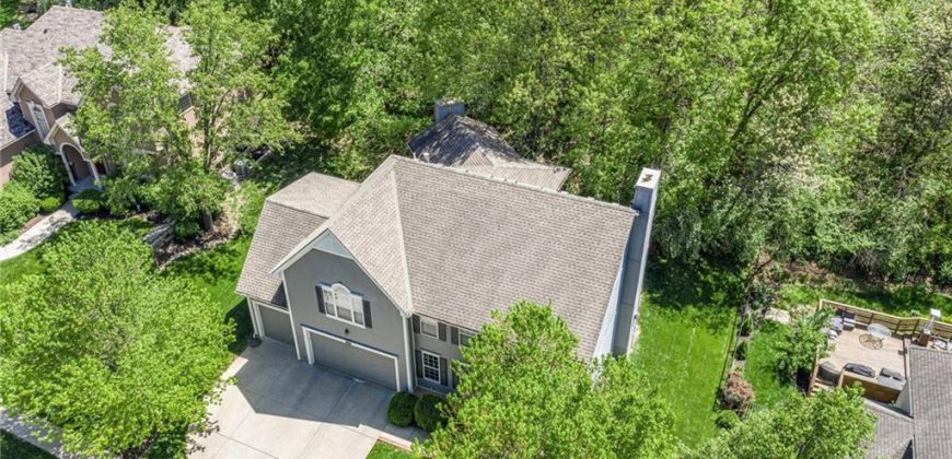 Homes for Sale in Parkville, MO 64152 | 10119  River Hills Drive