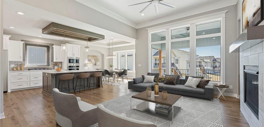 Homes for Sale in Kansas City, MO 64155 | 1305 NW 106th Terrace