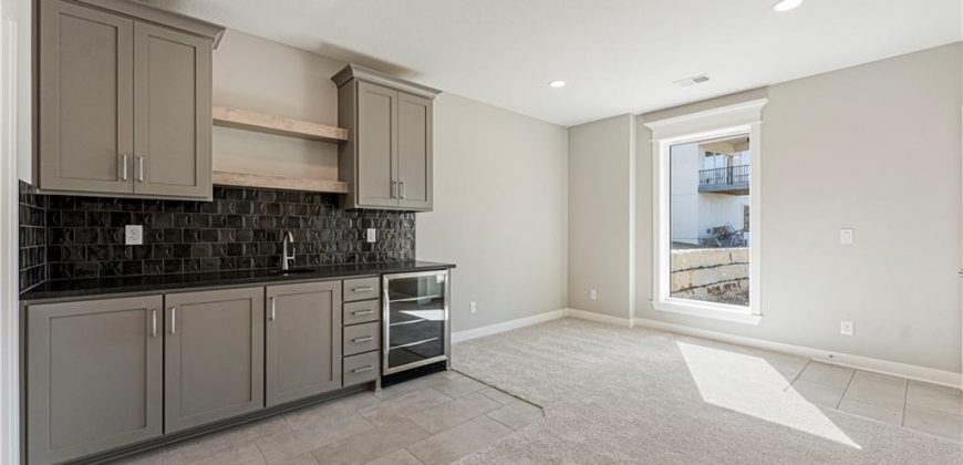 Homes for Sale in Kansas City, MO 64155 | 1305 NW 106th Terrace