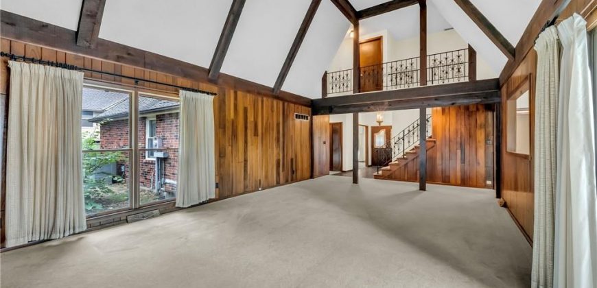 Homes for Sale in Liberty, MO 64068 | 907 N Forest Lane