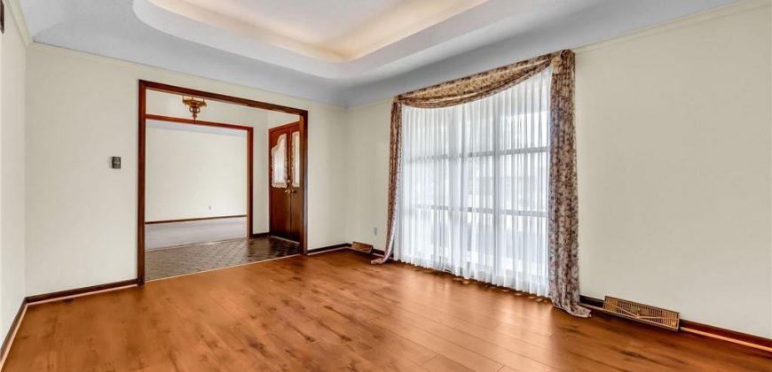 Homes for Sale in Liberty, MO 64068 | 907 N Forest Lane