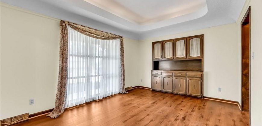 Homes for Sale in Liberty, MO 64068 | 907 N Forest Lane