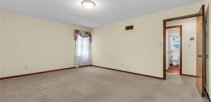 Homes for Sale in Liberty, MO 64068 | 907 N Forest Lane