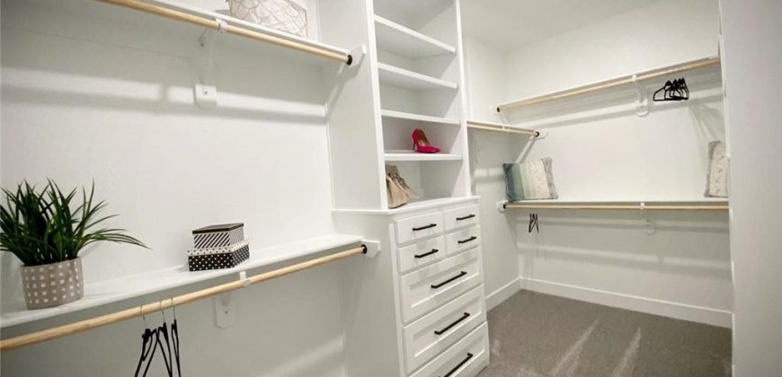 Homes for Sale in Parkville, MO 64152 | 5888 NW Black Oak Court