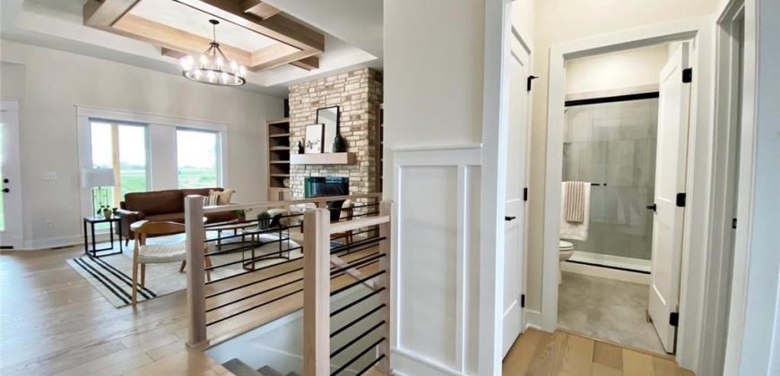 Homes for Sale in Parkville, MO 64152 | 5888 NW Black Oak Court