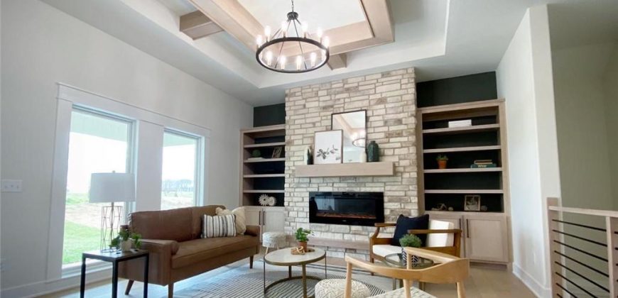 Homes for Sale in Parkville, MO 64152 | 5888 NW Black Oak Court