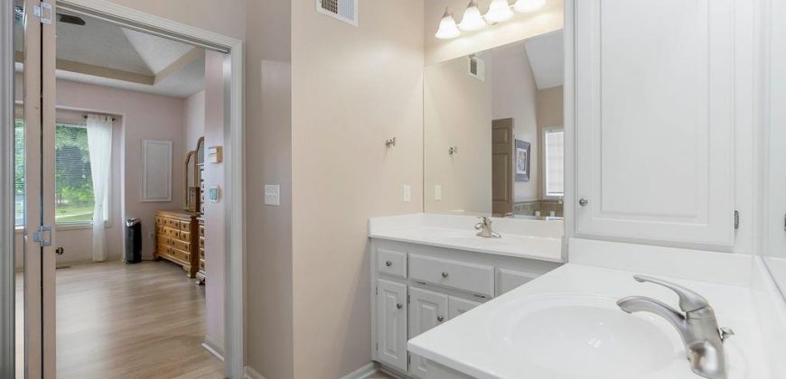 Homes for Sale in Kansas City, MO 64157 | 9008 N Hunter Avenue