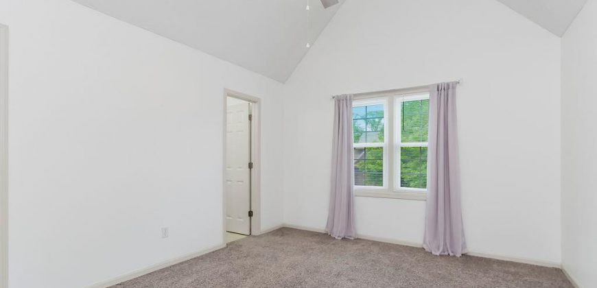 Homes for Sale in Kansas City, MO 64157 | 9008 N Hunter Avenue