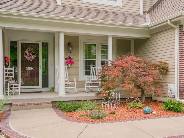 Homes for Sale in Kansas City, MO 64157 | 9008 N Hunter Avenue