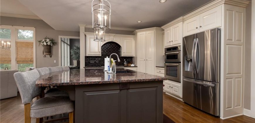 Homes for Sale in Liberty, MO 64068 | 2116  Winding Woods Drive