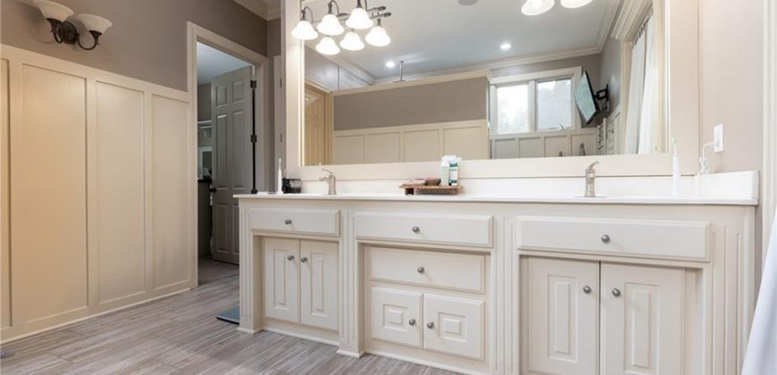 Homes for Sale in Liberty, MO 64068 | 2116  Winding Woods Drive