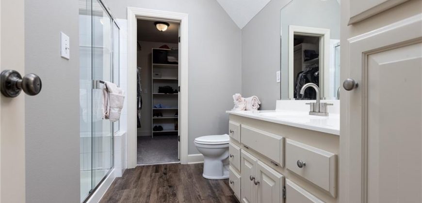 Homes for Sale in Liberty, MO 64068 | 2116  Winding Woods Drive