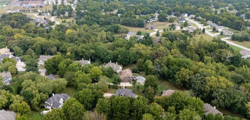 Homes for Sale in Liberty, MO 64068 | 2116  Winding Woods Drive