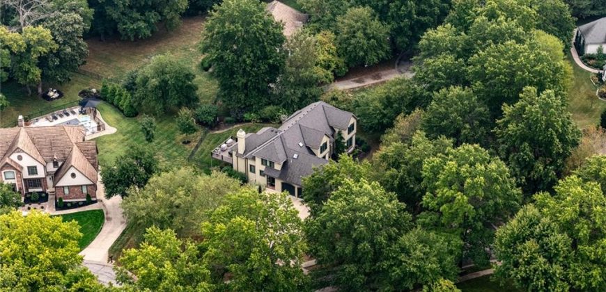 Homes for Sale in Liberty, MO 64068 | 2116  Winding Woods Drive