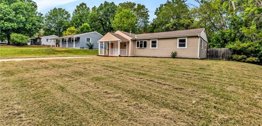 Homes for Sale in Gladstone, MO 64118 | 810 NE 62ND Street