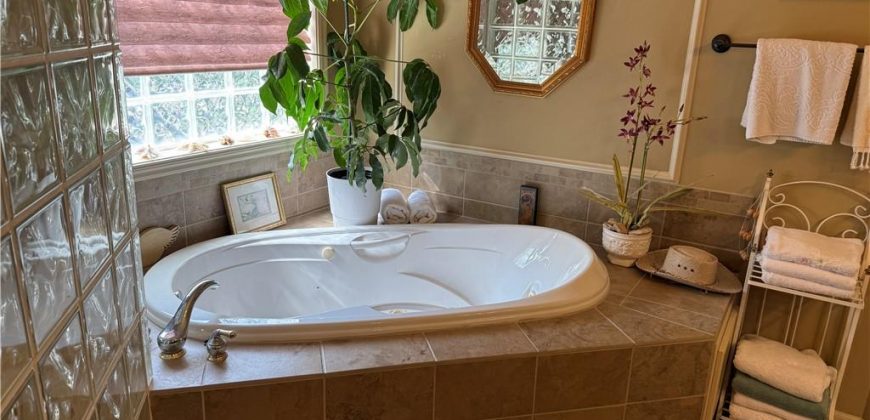 Homes for Sale in Kansas City, MO 64155 | 10306 N Brooklyn Avenue