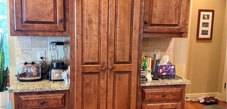 Homes for Sale in Kansas City, MO 64155 | 10306 N Brooklyn Avenue