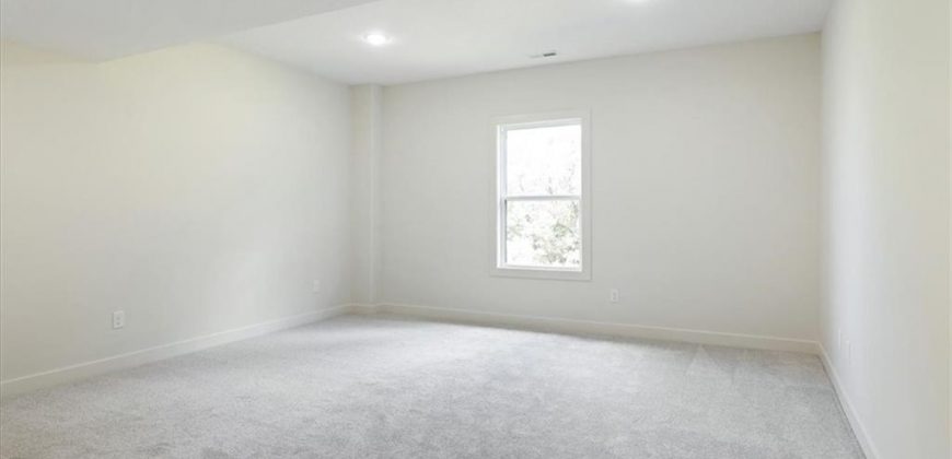 Homes for Sale in Smithville, MO 64089 | 604  Blackhawke Drive