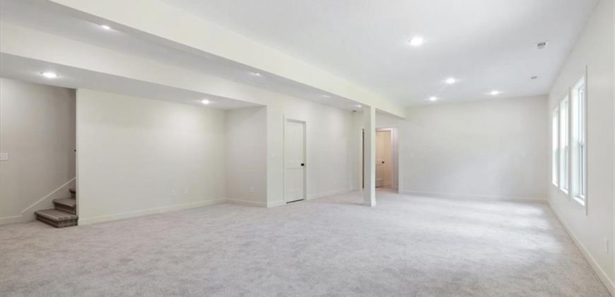 Homes for Sale in Smithville, MO 64089 | 604  Blackhawke Drive