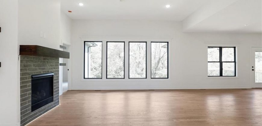 Homes for Sale in Smithville, MO 64089 | 604  Blackhawke Drive