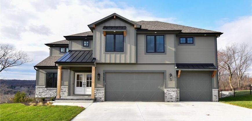 Homes for Sale in Parkville, MO 64152 | 13459  Terrace Park Drive