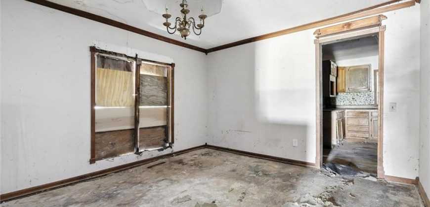 Homes for Sale in Holt, MO 64048 | 175 W 3rd Street