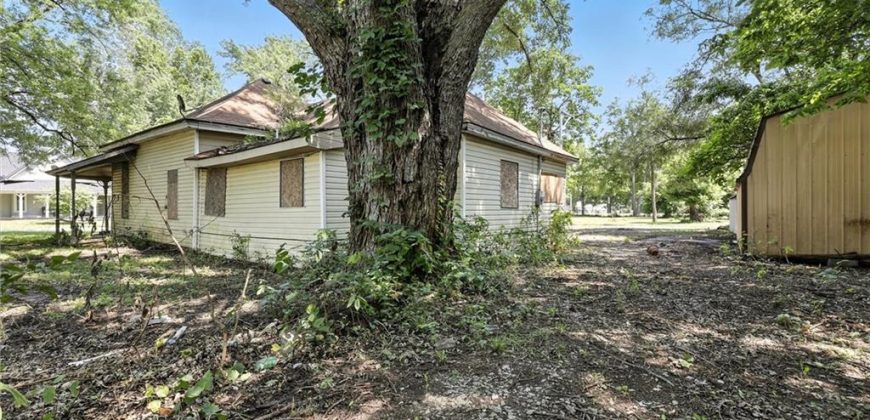 Homes for Sale in Holt, MO 64048 | 175 W 3rd Street