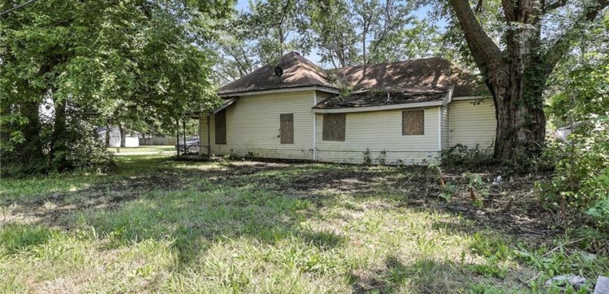 Homes for Sale in Holt, MO 64048 | 175 W 3rd Street