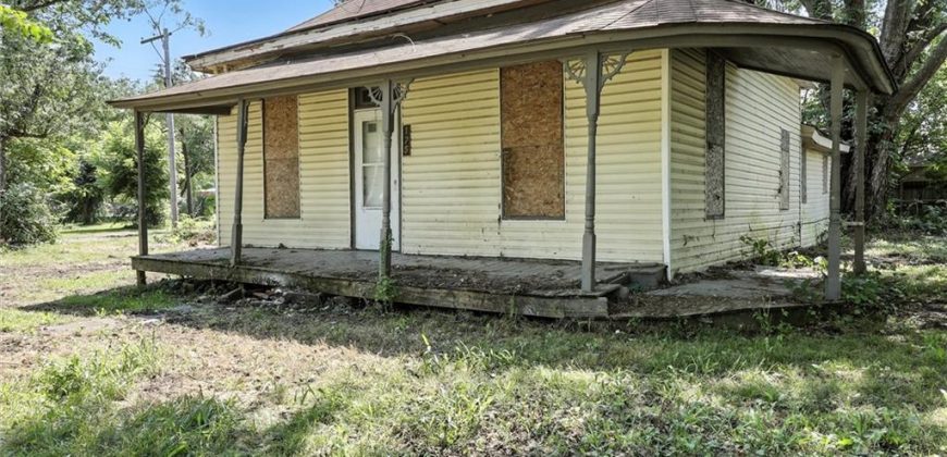 Homes for Sale in Holt, MO 64048 | 175 W 3rd Street