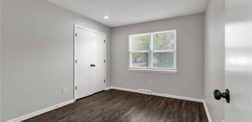 Homes for Sale in Kansas City, MO 64118 | 841 NW 69th Place