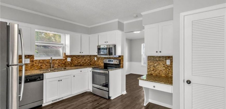 Homes for Sale in Kansas City, MO 64118 | 841 NW 69th Place